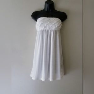 All White Ladies Ruffle Tube Dress Size Medium